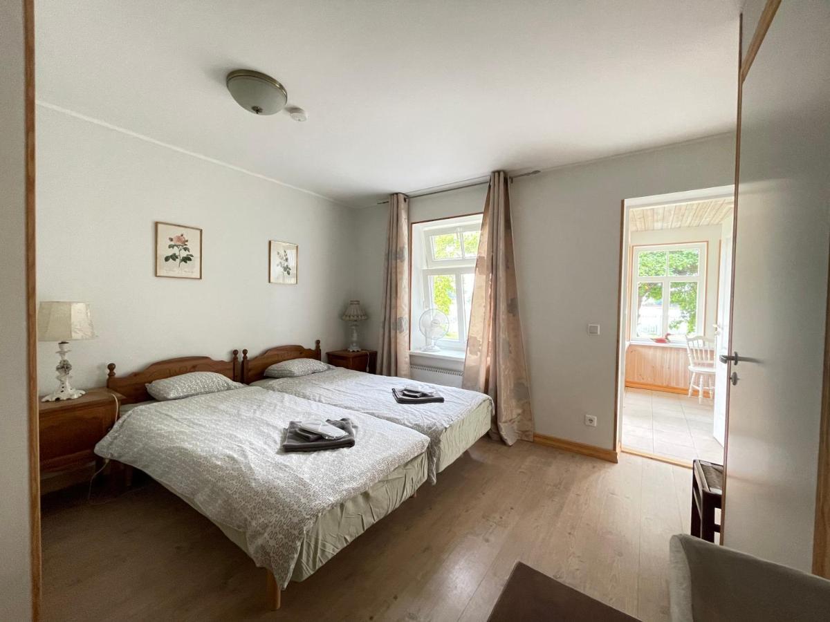 Haapsalu Guesthouse Bagian luar foto